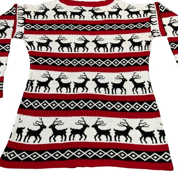Merry Christmas from V28 women’s V-neck button down reindeer cardigan size XXL - Picture 4 of 9
